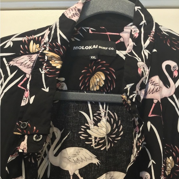 Molokai Surf Co. button down! - Picture 5 of 5